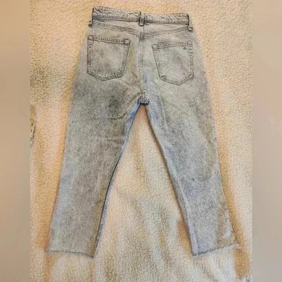Rag & Bone Light Wash Women's Jeans, size 28 - Picture 3 of 11